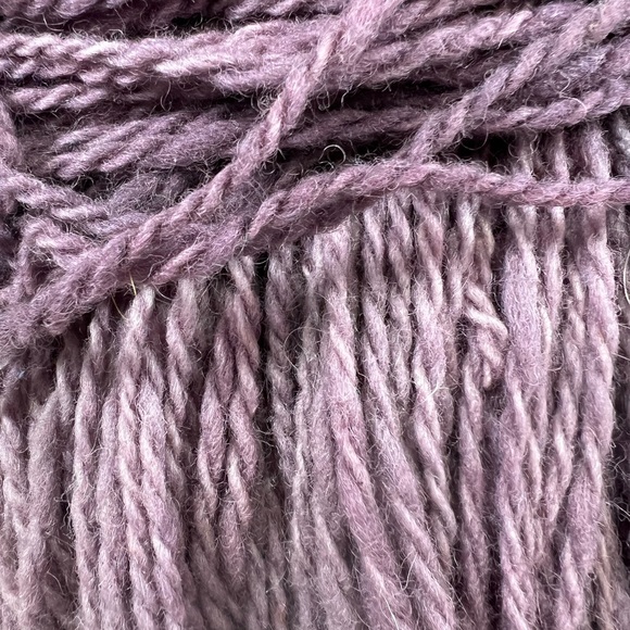 Hand dyed wool - Picture 3 of 5